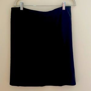 J Jill Wearever collection, black pull on skirt size Medium, NWT, darts